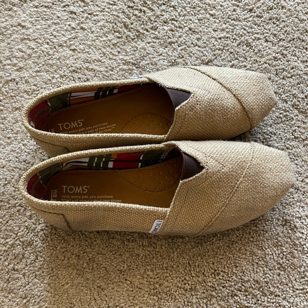 Toms Natural Burlap shoes